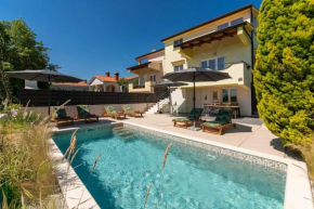 Villa Nadia